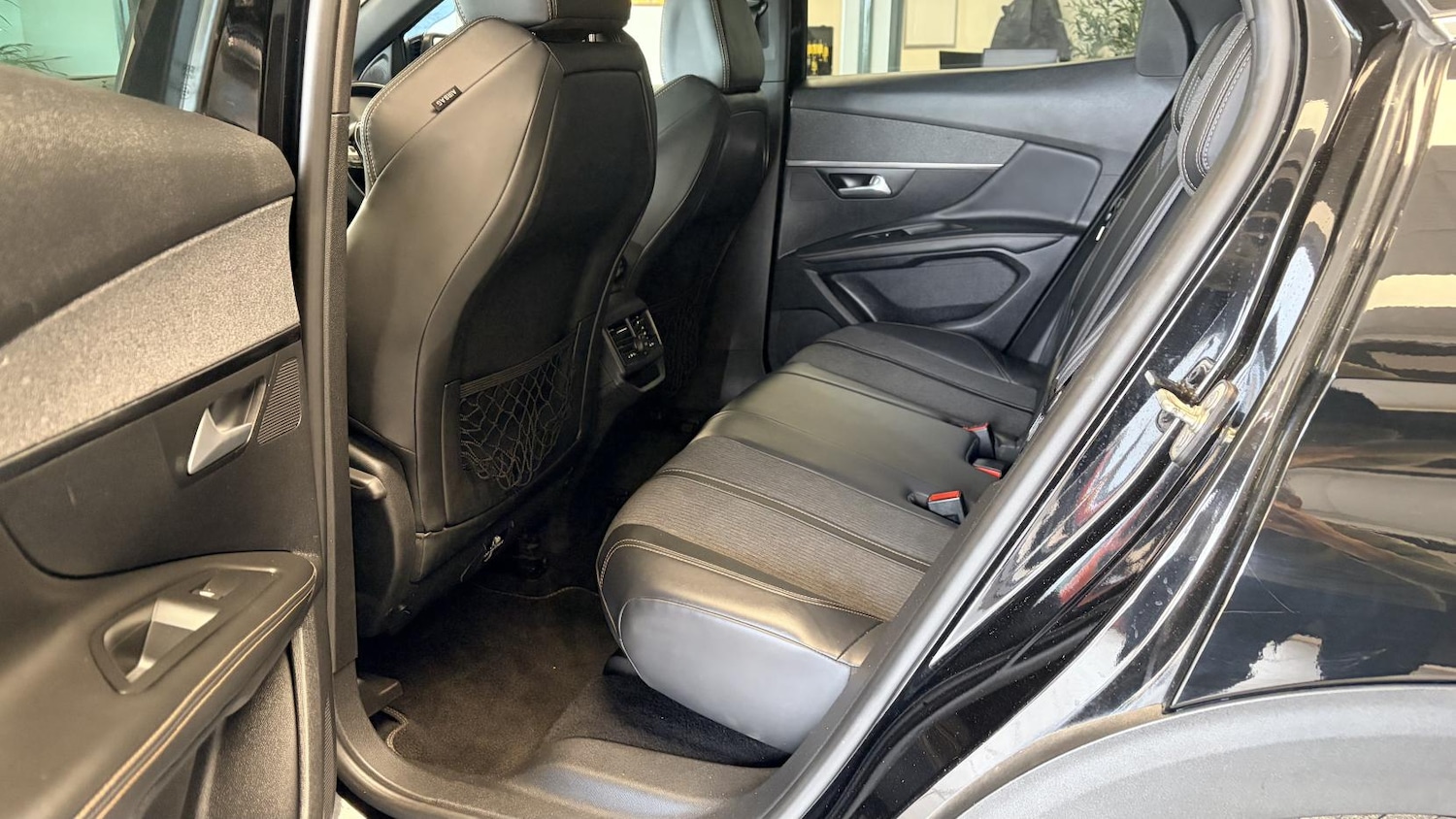 Used Peugeot 3008 2017 for sale - 77903512: Photo 23