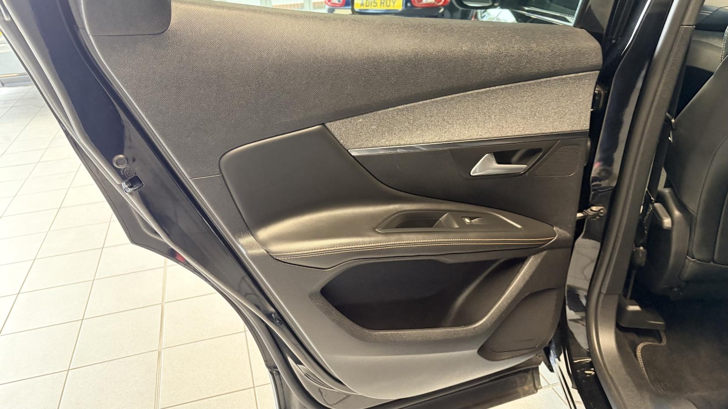 Used Peugeot 3008 2017 for sale - 77903512: Photo 25