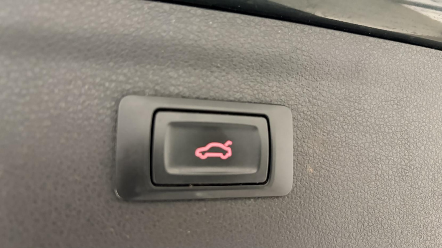 Used Audi Q3 2017 for sale - 77778702: Photo 24