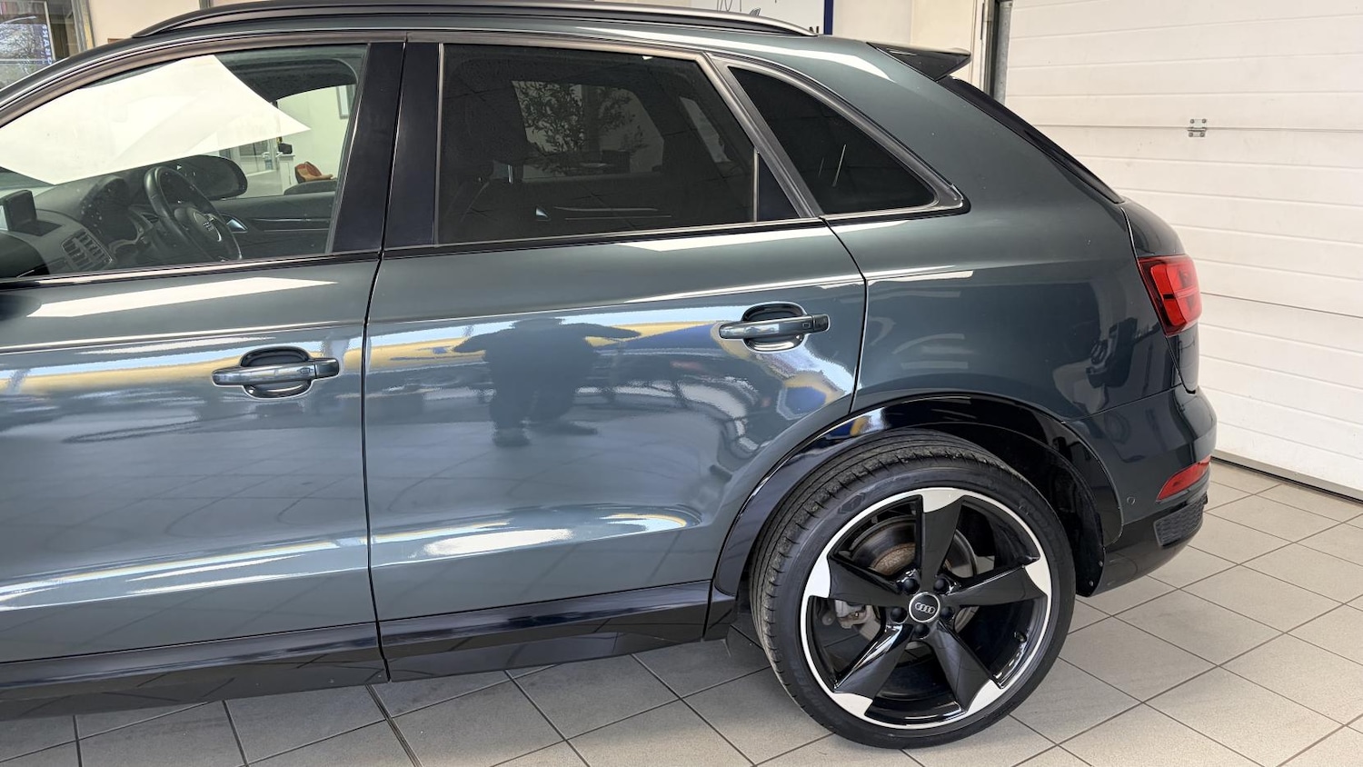 Used Audi Q3 2017 for sale - 77778702: Photo 4