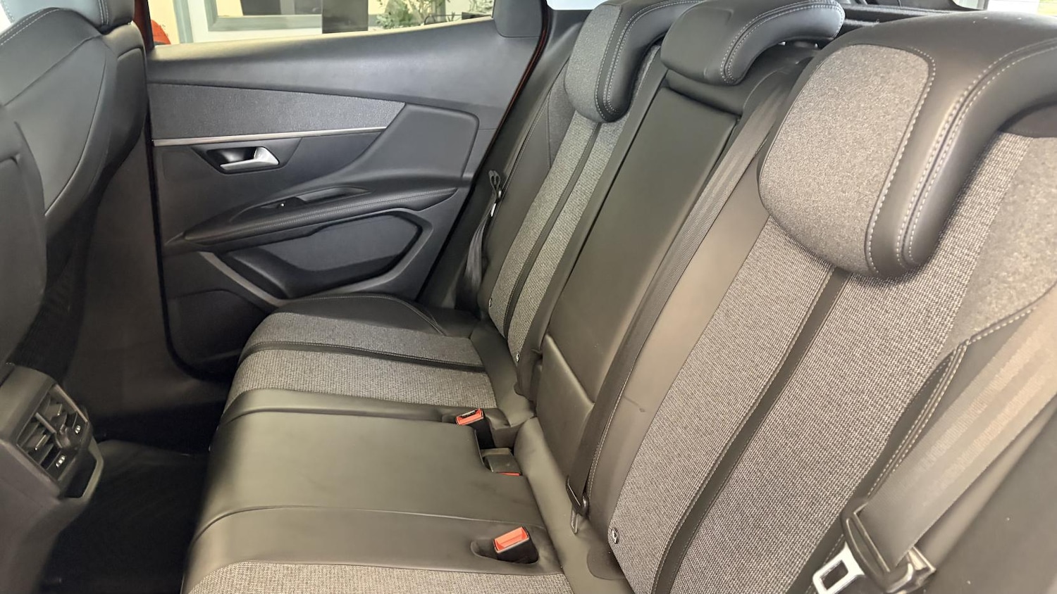 Used Peugeot 3008 2017 for sale - 77988629: Photo 22