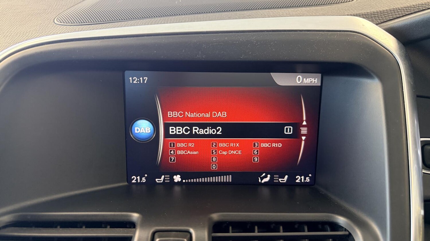 Used Volvo XC60 2017 for sale - 78166438: Photo 34