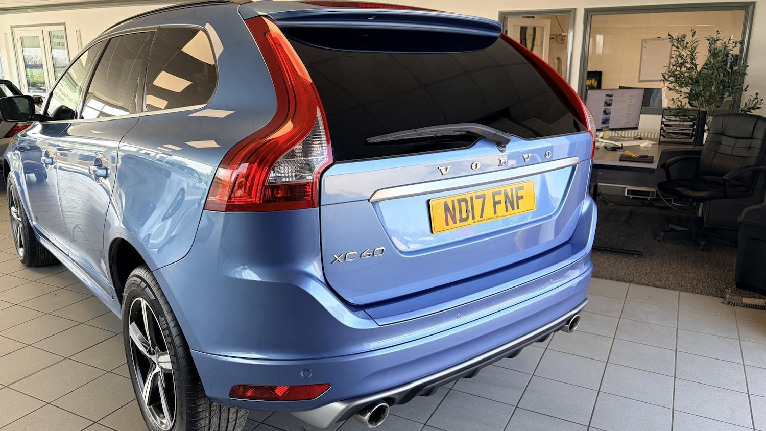 Used Volvo XC60 2017 for sale - 78166438: Photo 5