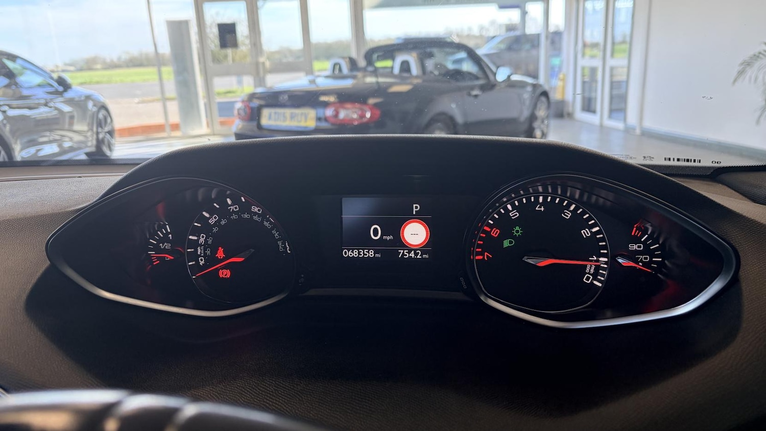 Used Peugeot 308 2015 for sale - 77918174: Photo 30