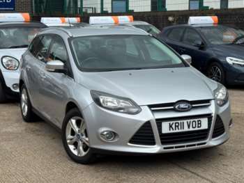 2011 (11) - 1.6 Zetec Euro 5 5dr