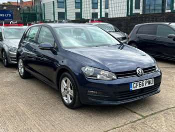 Used Volkswagen Golf 2016 for sale - 74160801: Photo