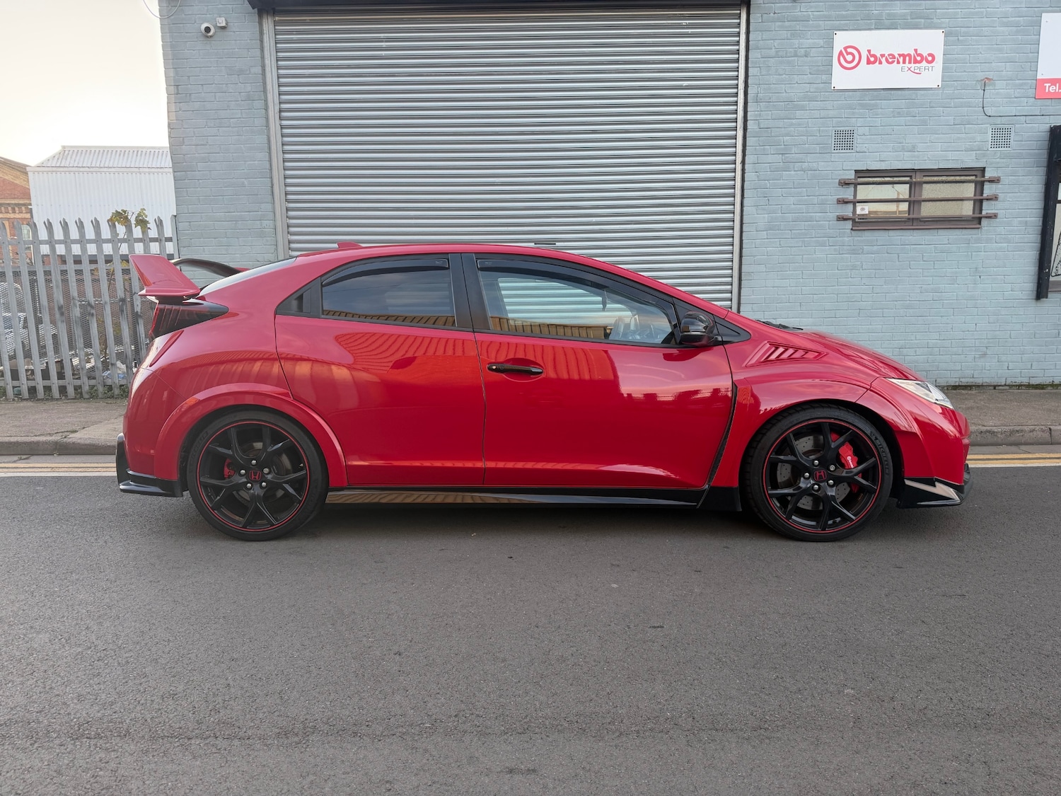 Used Honda Civic 2016 for sale - 76614792: Photo 2