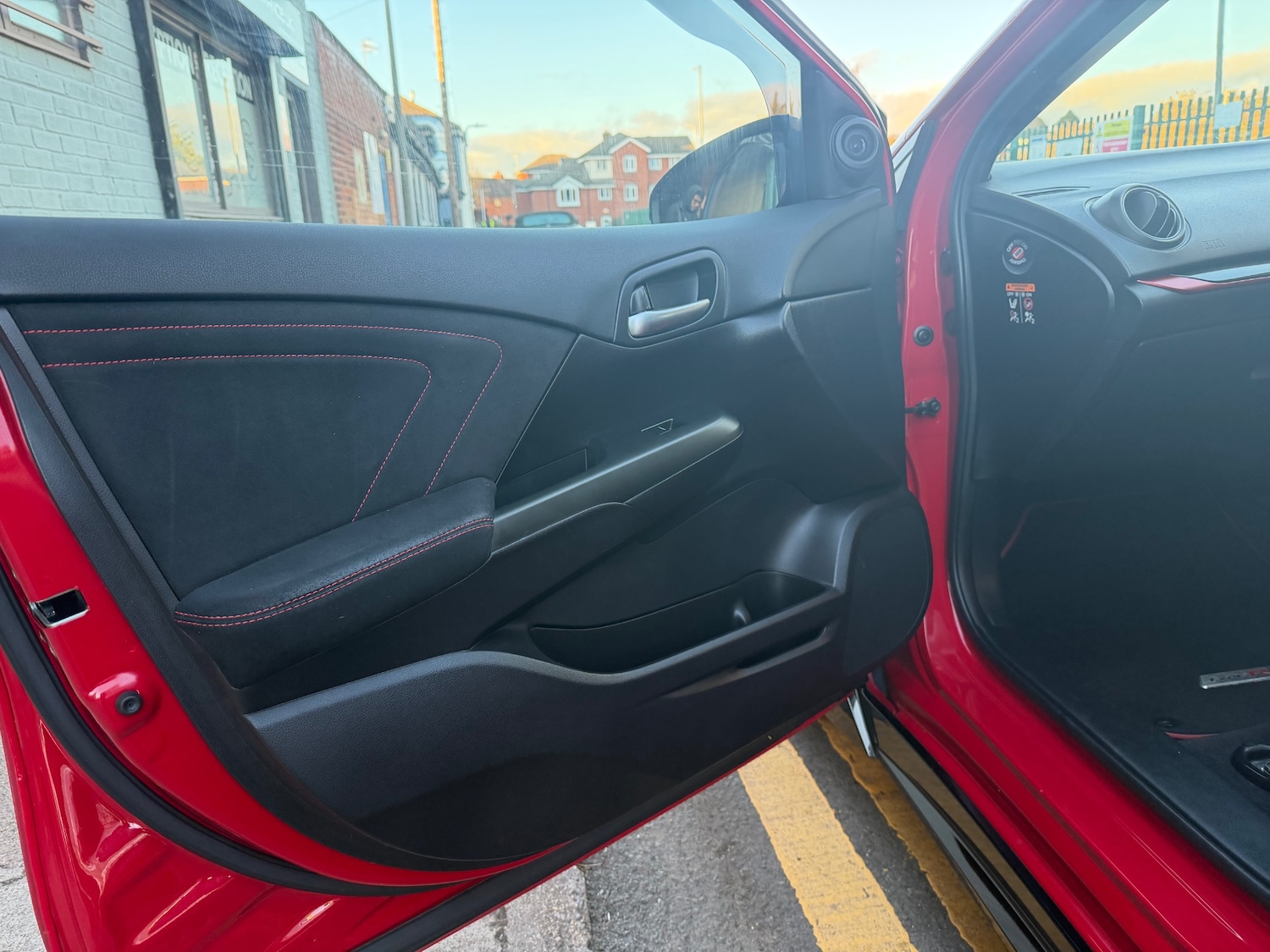 Used Honda Civic 2016 for sale - 76614792: Photo 22