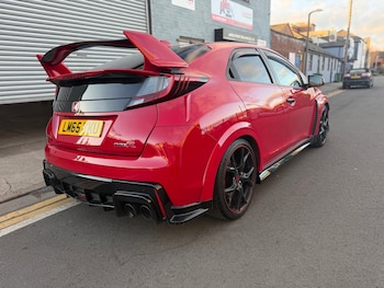 Used Honda Civic 2016 for sale - 76614792: Photo