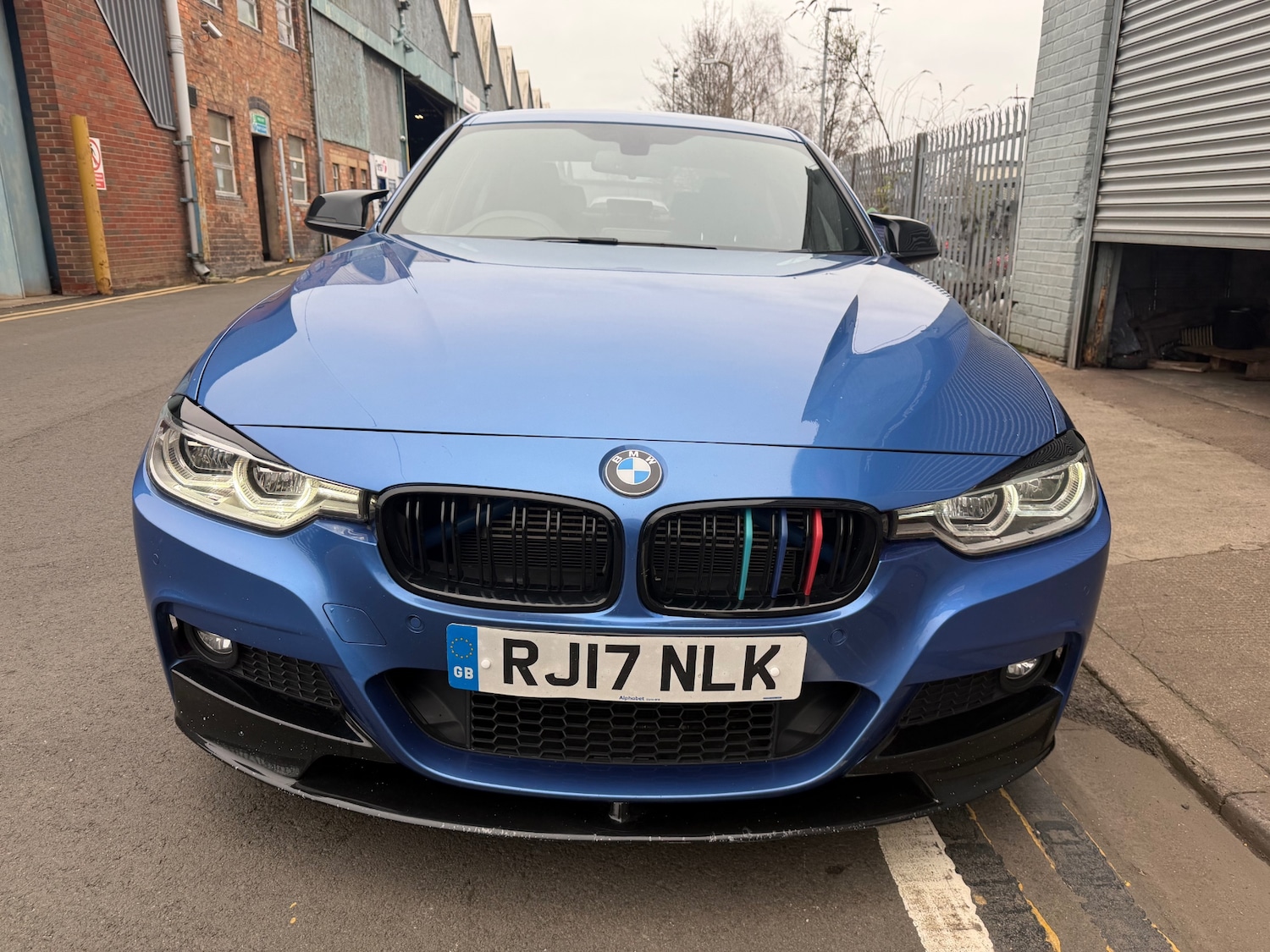 Used BMW 3 Series 2017 for sale - 77063256: Photo 3