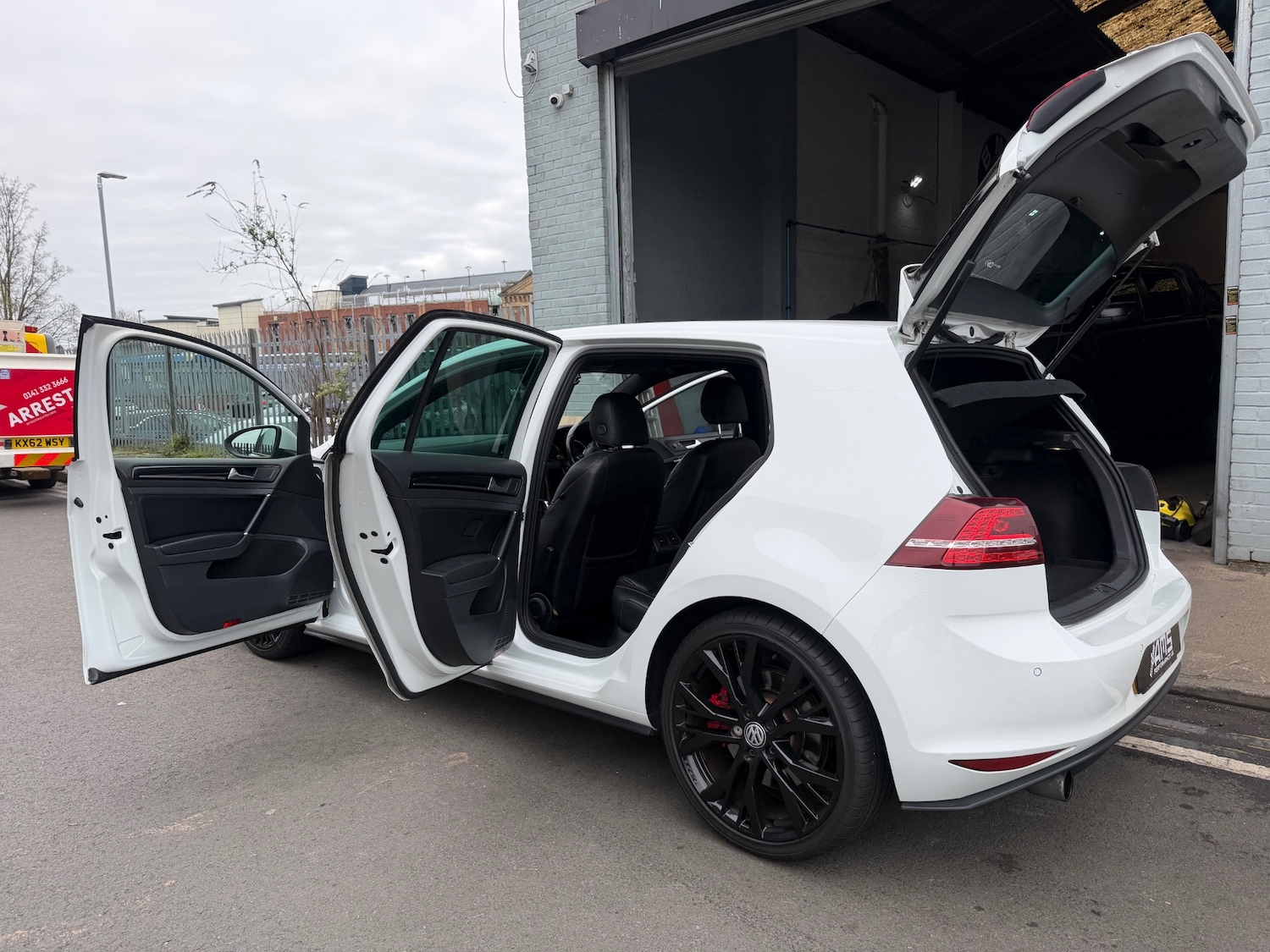 Used Volkswagen Golf 2015 for sale - 78098360: Photo 15