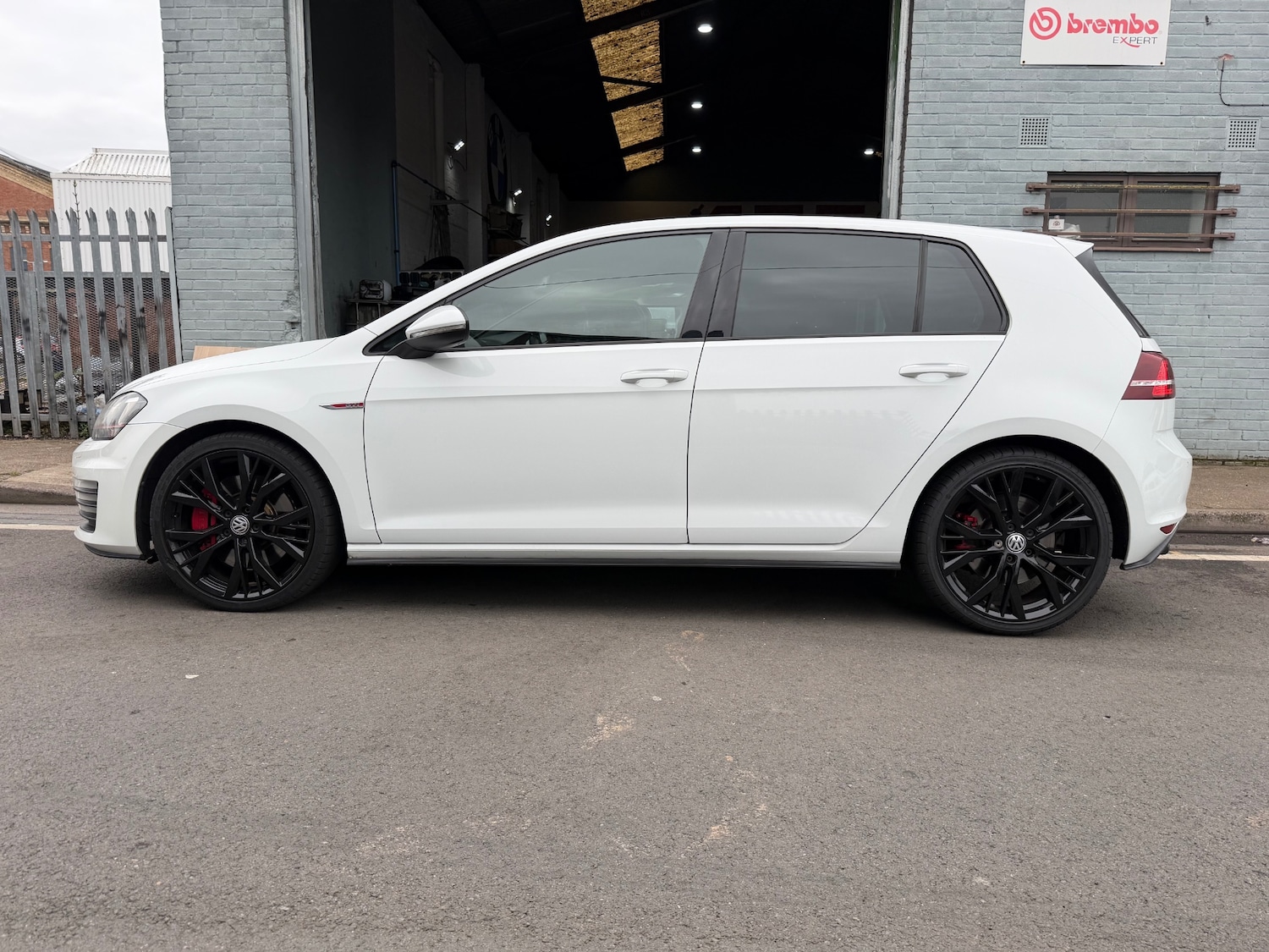 Used Volkswagen Golf 2015 for sale - 78098360: Photo 5