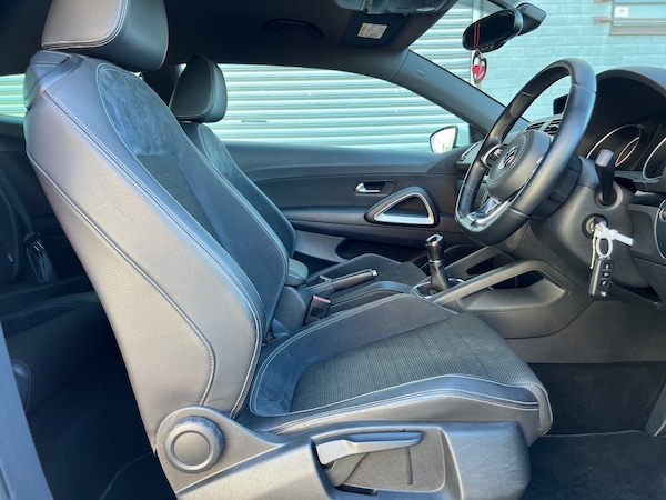 Used Volkswagen Scirocco 2015 for sale - 76143175: Photo 31