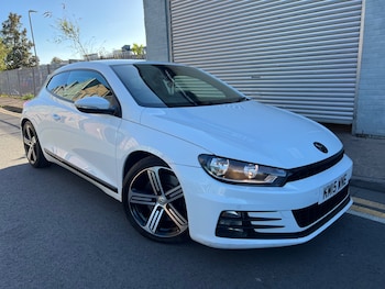 Used Volkswagen Scirocco 2015 for sale - 76143175: Photo 3