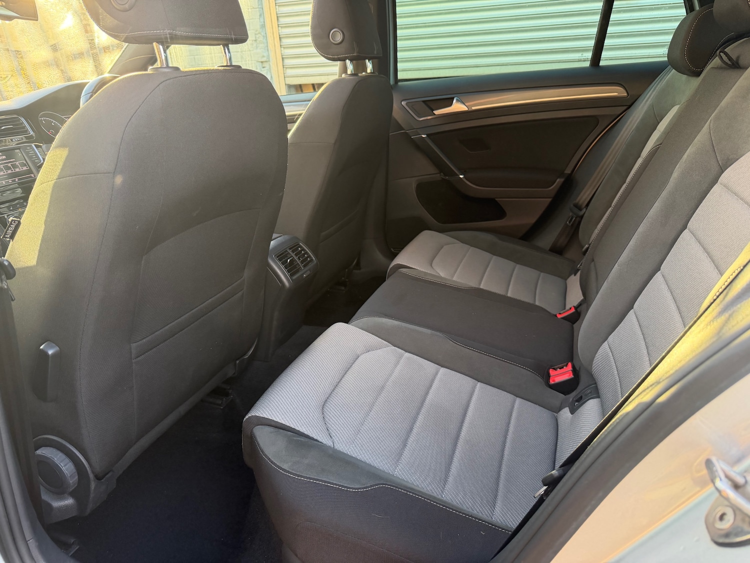 Used Volkswagen Golf 2016 for sale - 76893170: Photo 23