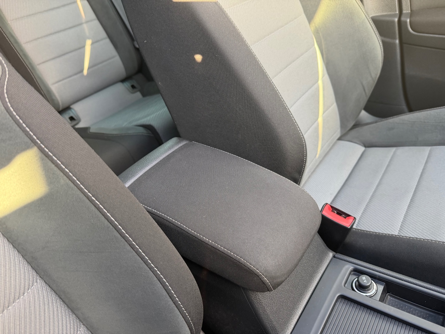 Used Volkswagen Golf 2016 for sale - 76893170: Photo 26