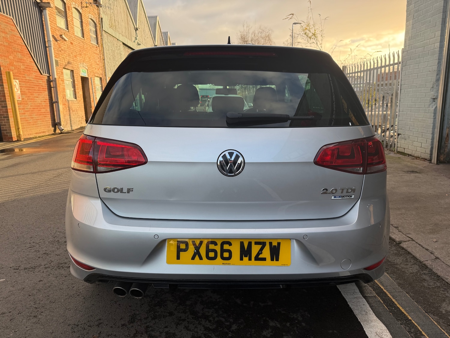 Used Volkswagen Golf 2016 for sale - 76893170: Photo 3