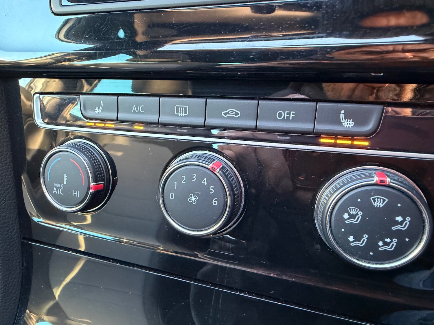 Used Volkswagen Golf 2016 for sale - 76893170: Photo 33