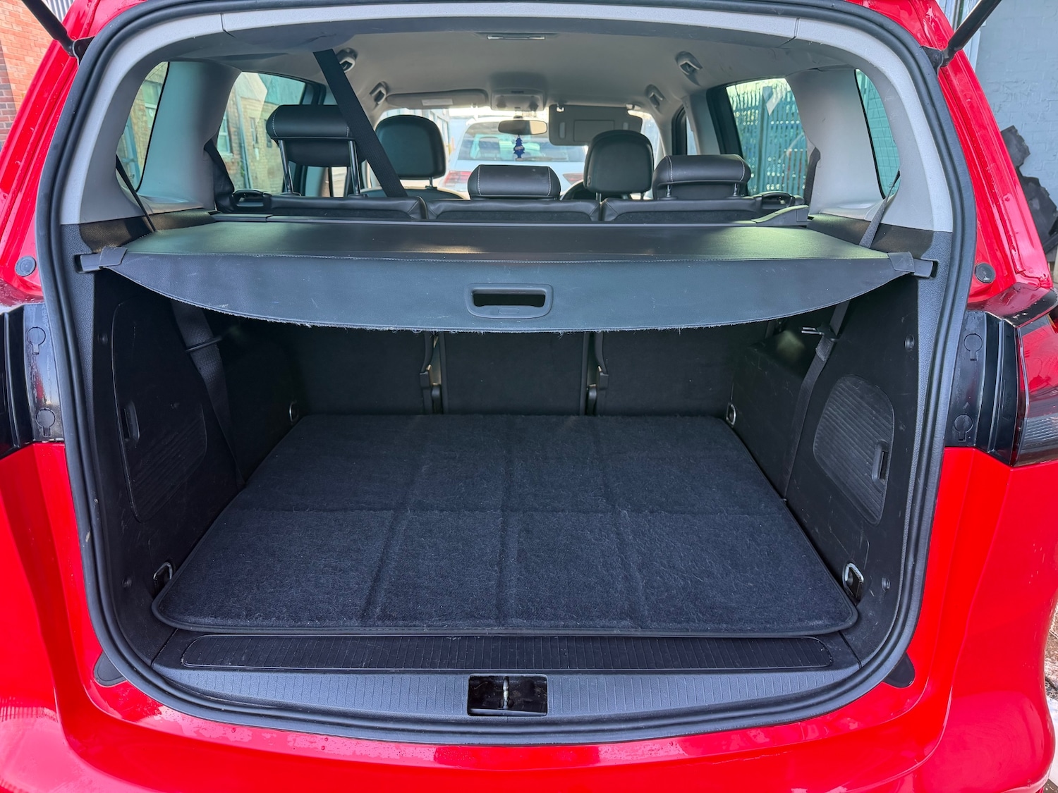 Used Vauxhall Zafira 2016 for sale - 77220832: Photo 21