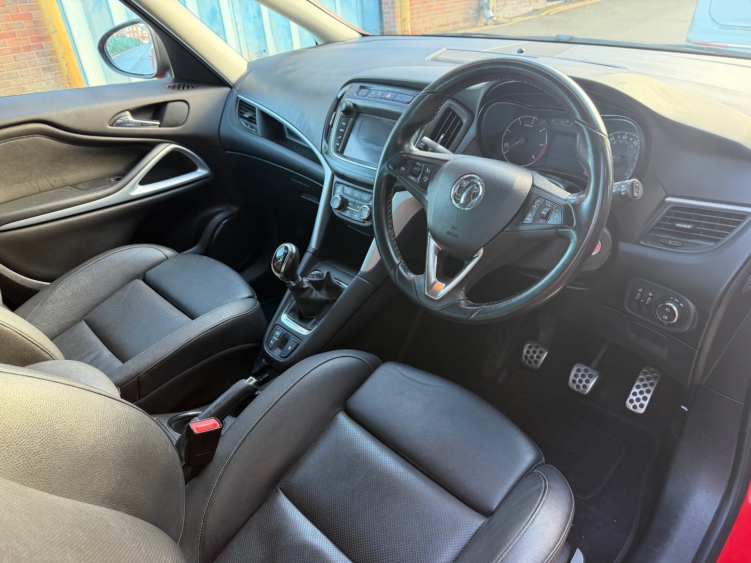 Used Vauxhall Zafira 2016 for sale - 77220832: Photo 25