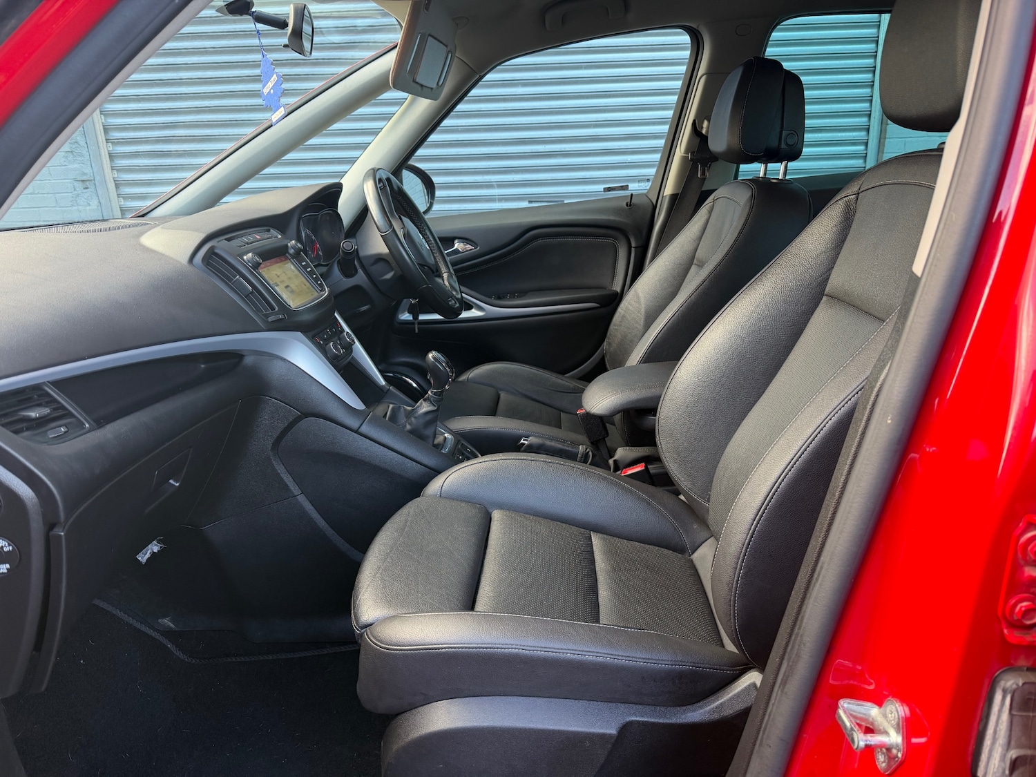 Used Vauxhall Zafira 2016 for sale - 77220832: Photo 28