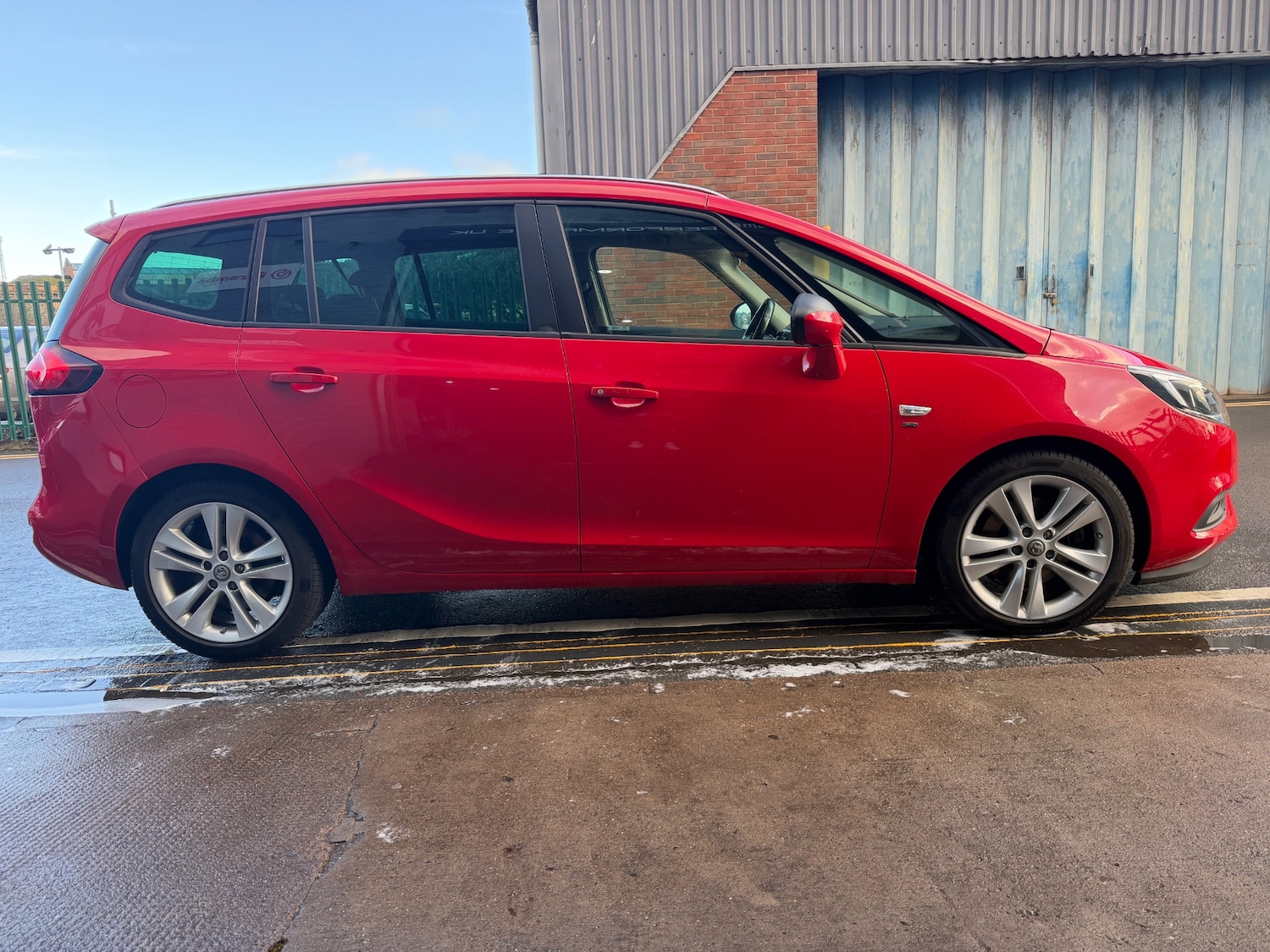 Used Vauxhall Zafira 2016 for sale - 77220832: Photo 6