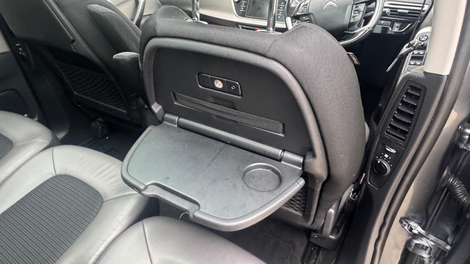 Used Citroen C4 Grand Picasso 2015 for sale - 76391801: Photo 10