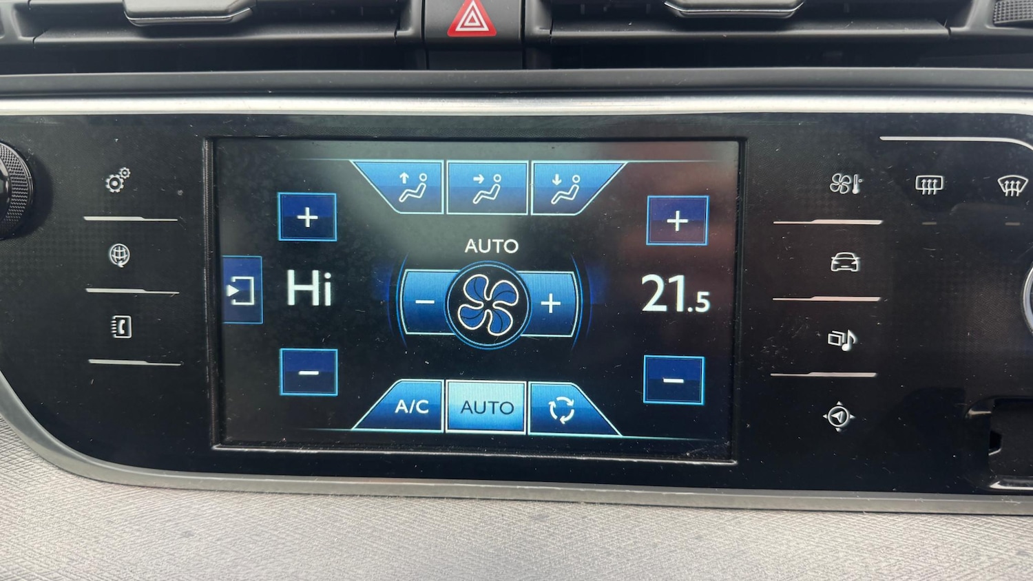 Used Citroen C4 Grand Picasso 2015 for sale - 76391801: Photo 15