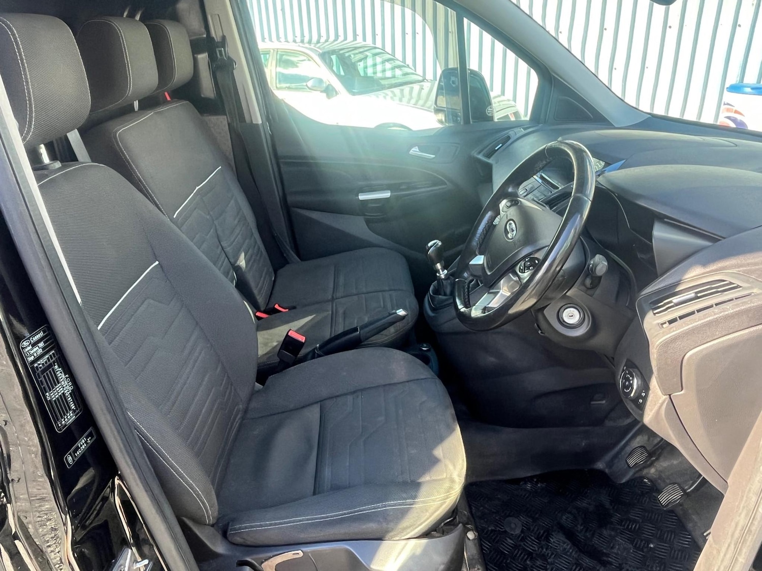 Used Ford Transit Connect 2017 for sale - 76391793: Photo 10