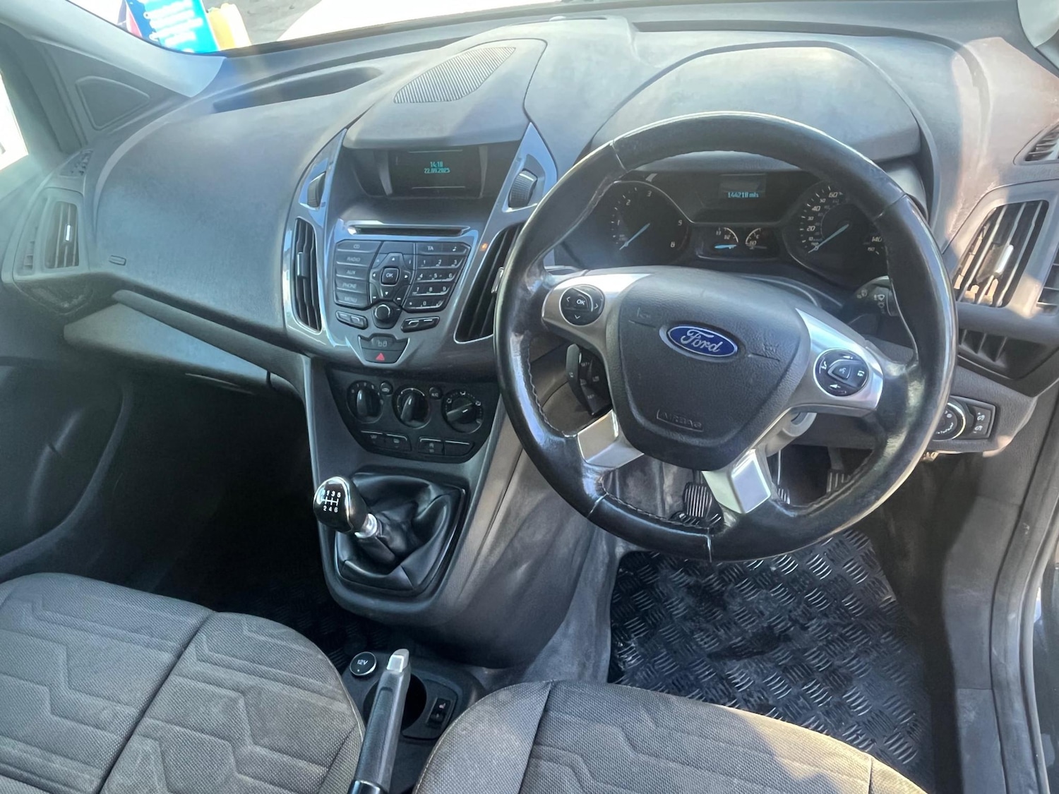 Used Ford Transit Connect 2017 for sale - 76391793: Photo 12