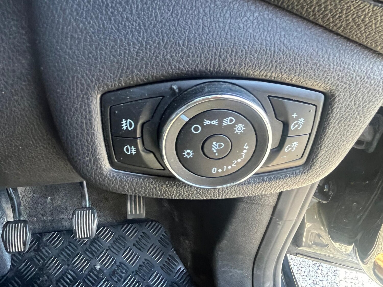 Used Ford Transit Connect 2017 for sale - 76391793: Photo 14