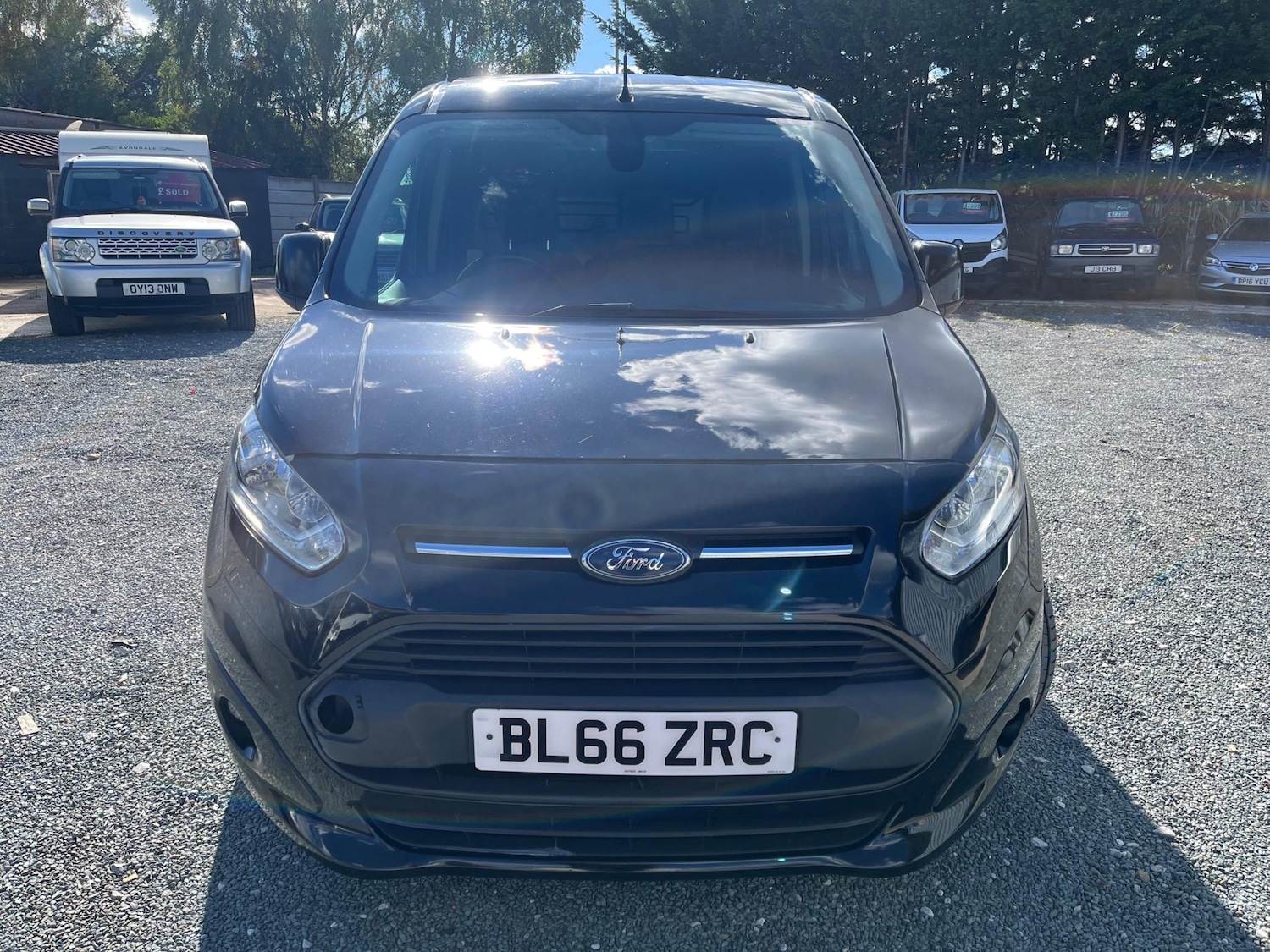 Used Ford Transit Connect 2017 for sale - 76391793: Photo 2