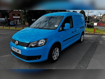 Used Volkswagen Caddy 2015 for sale - 79098207: Photo