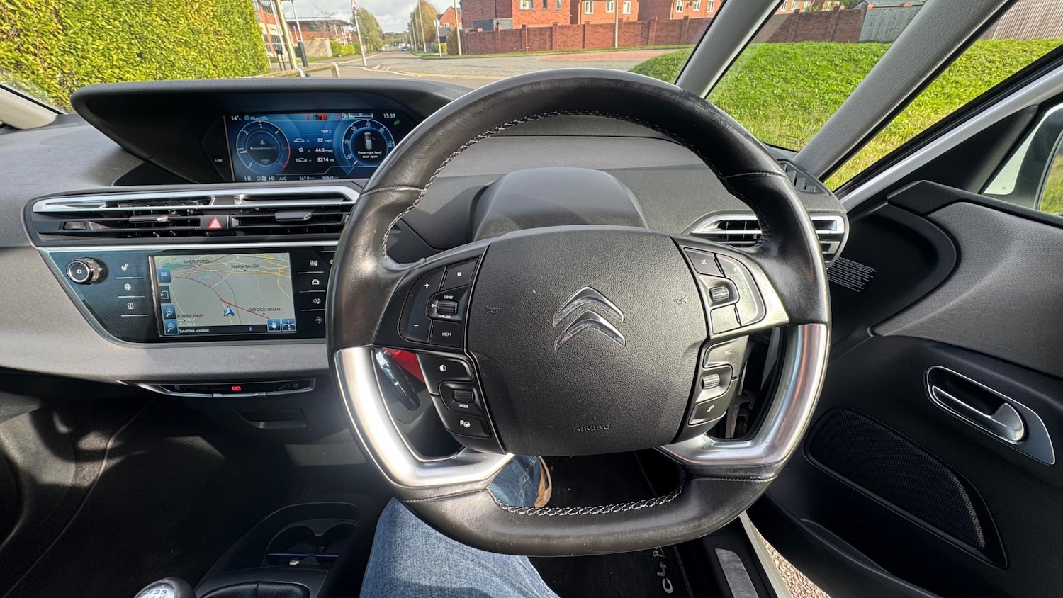 Used Citroen C4 Picasso 2015 for sale - 76391802: Photo 16