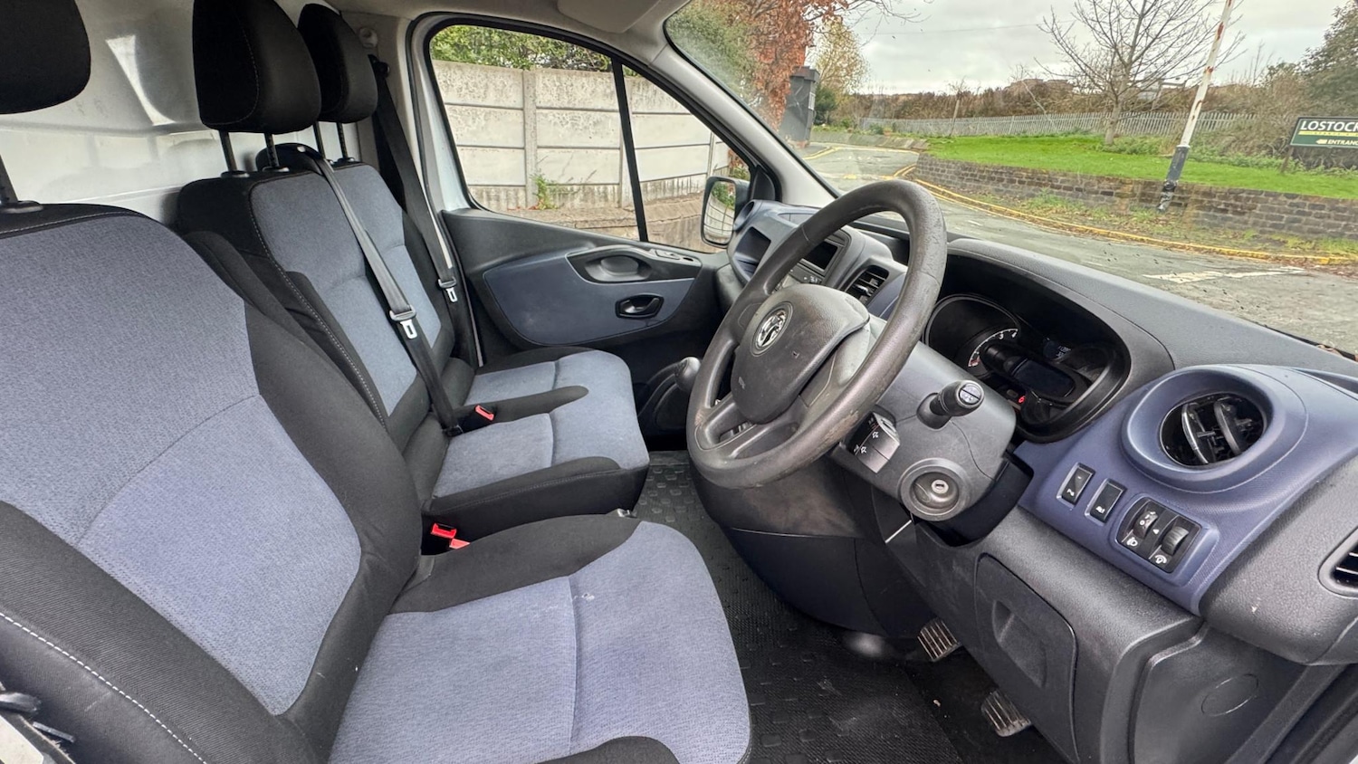 Used Vauxhall Vivaro 2017 for sale - 76723970: Photo 13