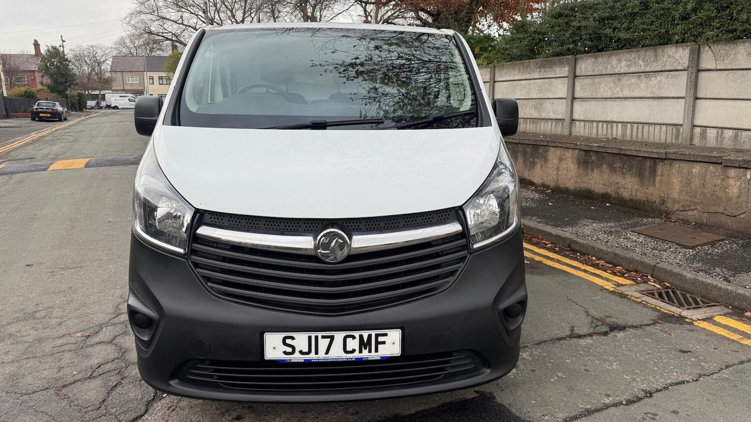 Used Vauxhall Vivaro 2017 for sale - 76723970: Photo 2