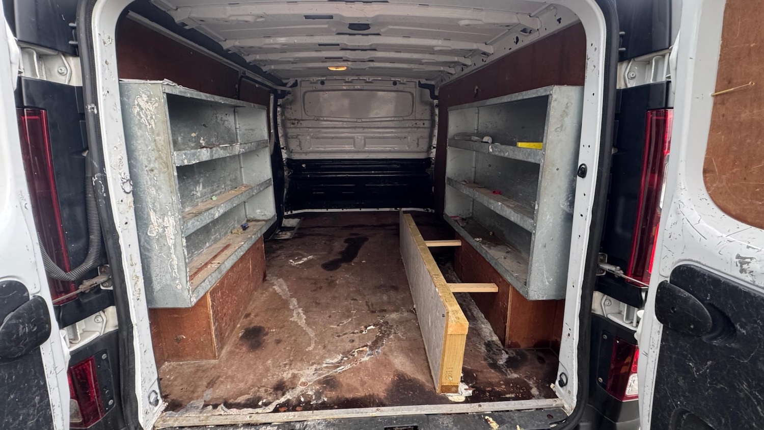 Used Vauxhall Vivaro 2017 for sale - 76723970: Photo 9