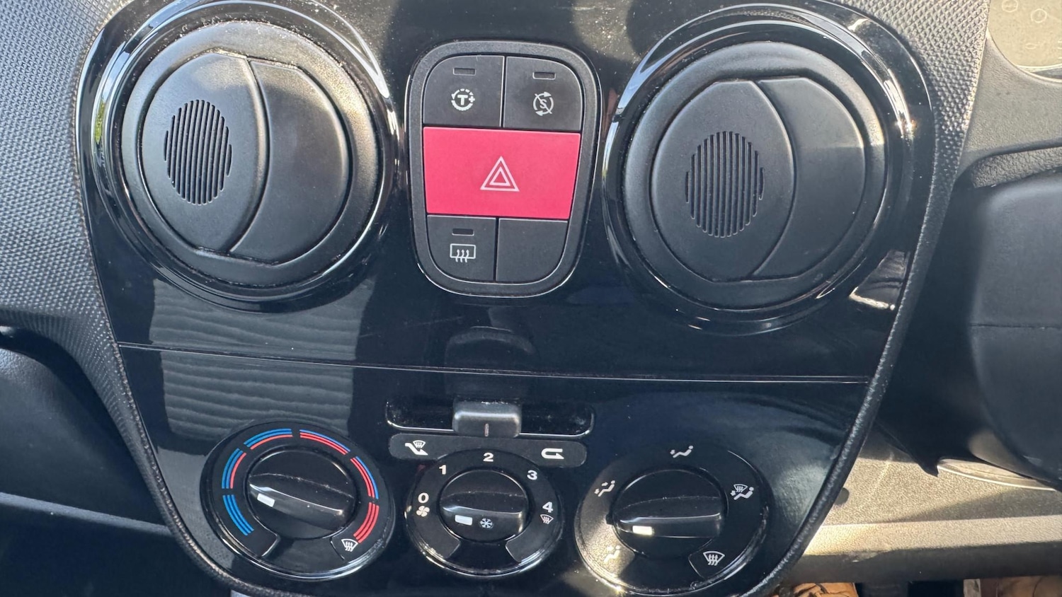 Used Fiat Qubo 2012 for sale - 76391796: Photo 20