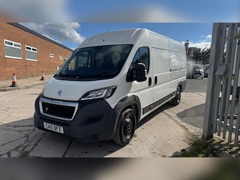 Used Peugeot Boxer 2015 for sale - 77878601: Photo