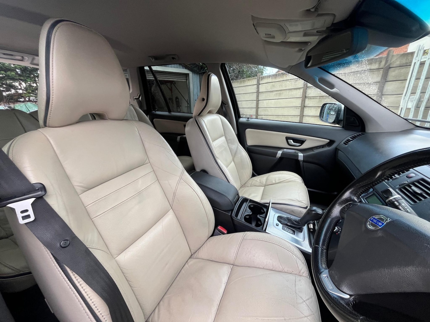 Used Volvo XC90 2010 for sale - 76750712: Photo 13