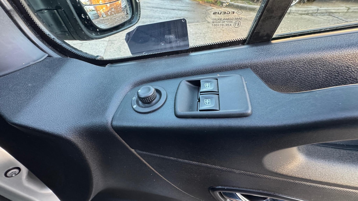 Used Vauxhall Vivaro 2017 for sale - 76711712: Photo 18