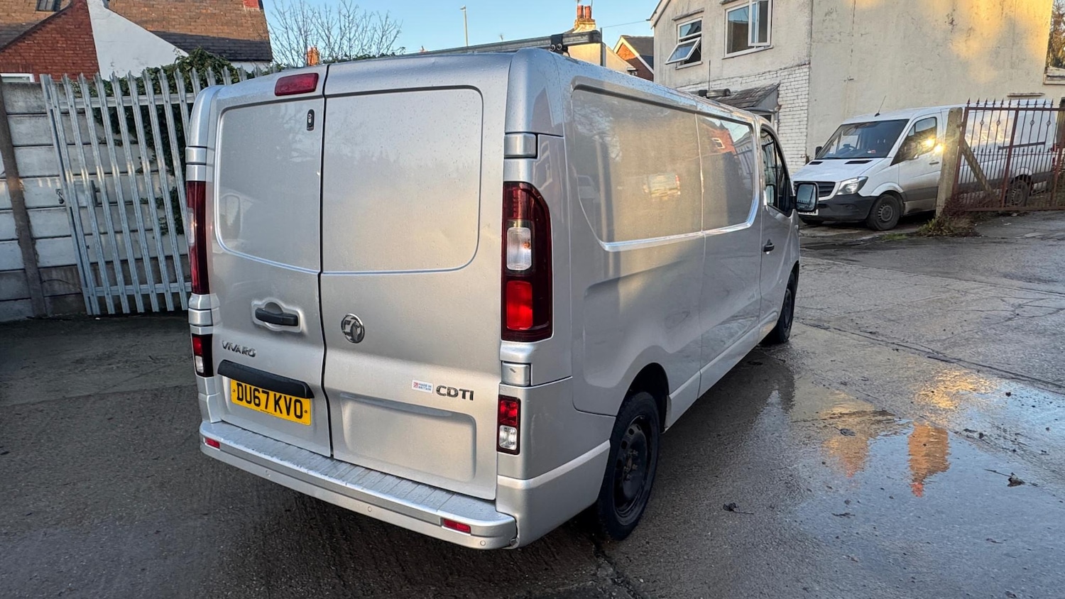Used Vauxhall Vivaro 2017 for sale - 76711712: Photo 7