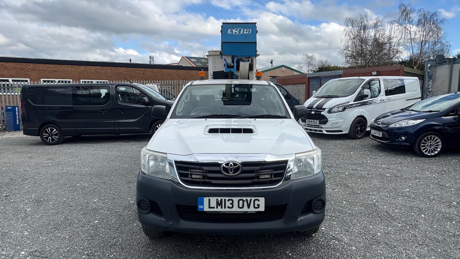 Used Toyota Hilux 2013 for sale - 78087590: Photo 2