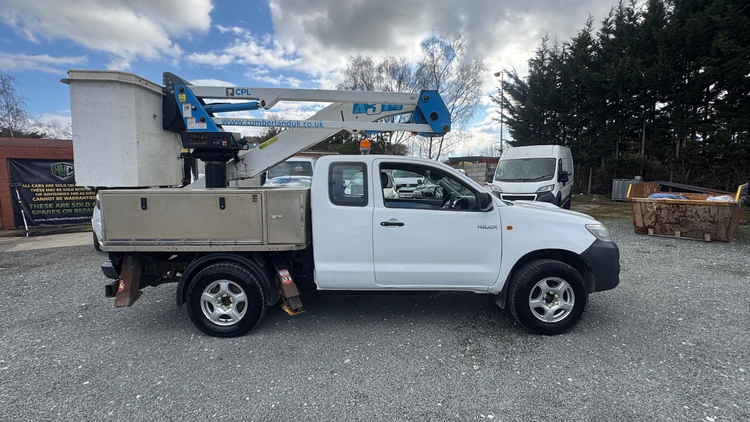 Used Toyota Hilux 2013 for sale - 78087590: Photo 8
