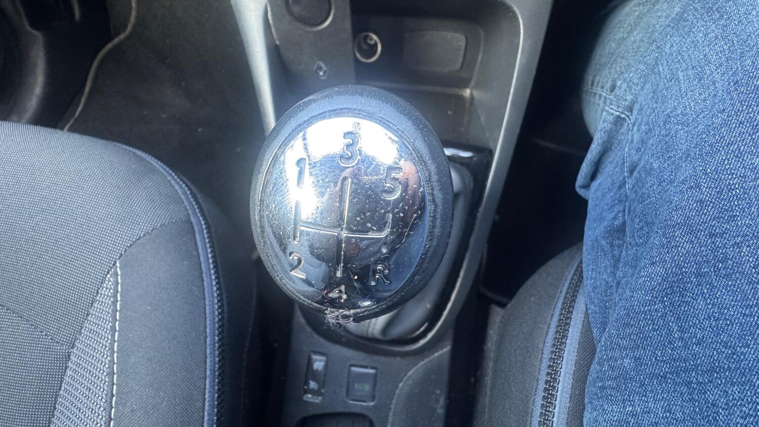 Used Renault Captur 2015 for sale - 78109895: Photo 17