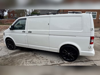 Used Volkswagen Transporter 2011 for sale - 77997010: Photo