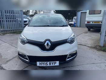 Used Renault Captur 2015 for sale - 77878602: Photo