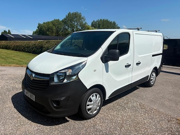Used Vauxhall Vivaro 2017 for sale - 79196518: Photo