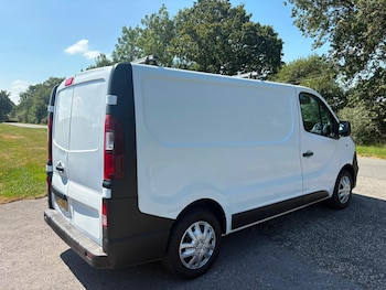 Used Vauxhall Vivaro 2017 for sale - 79196518: Photo