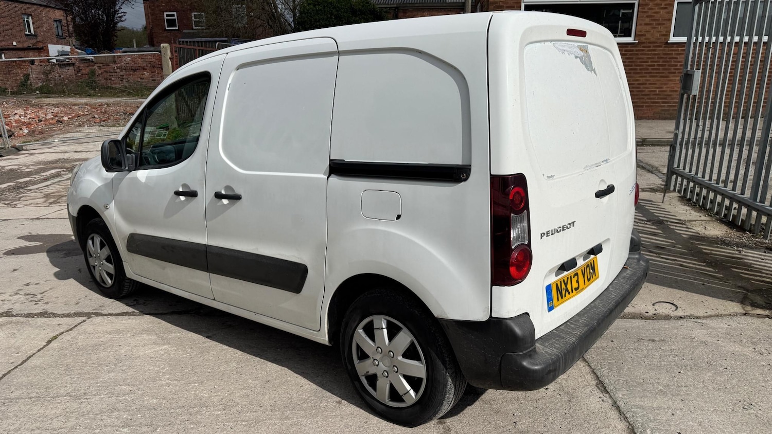 Used Peugeot Partner 2013 for sale - 78133949: Photo 6